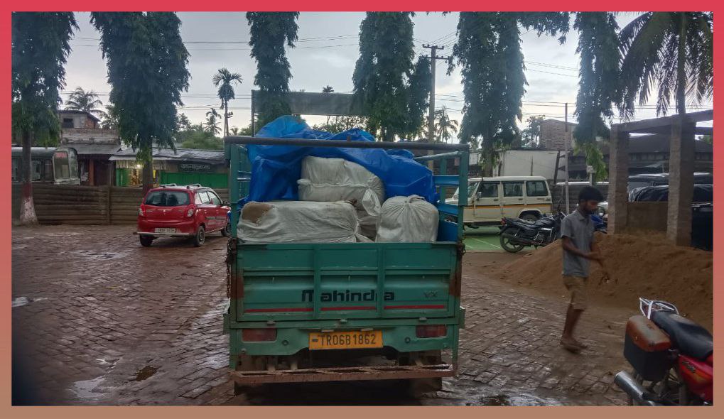 police-make-big-success-in-tripuras-khowai-driver-arrested-with-800-sarees-before-smuggling-to-bangladesh